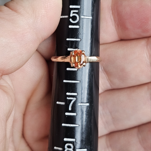 14k orange topaz ring size 6. Stamp not visible due to past sizing. Tested. Vint - Picture 2 of 7